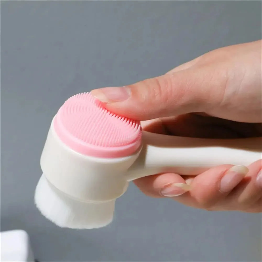 Silicone Facial Cleansing Brush.